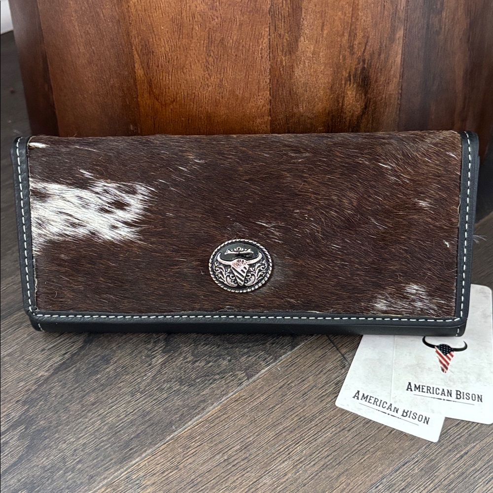 American Bison Genuine Leather,Hair on Hide,snap close,zip coin,5 card,ID,checks